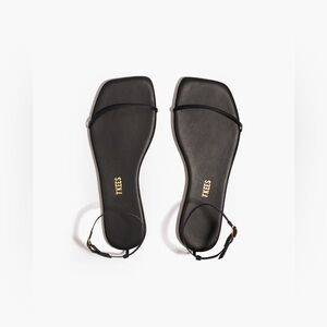 TKEES Square Toe Twiggy Sandal, Size 8, Excellent Nearly New Condition, Sable